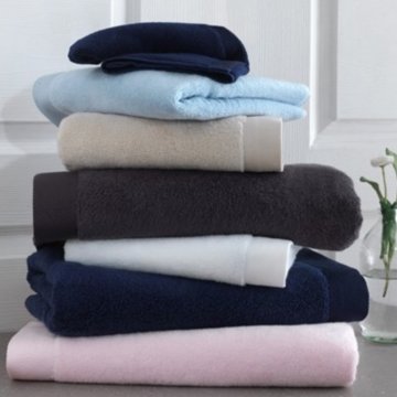 Ręczniki szybkoschnące z mikrowłókna - Kolor - Biały / niebieski haft