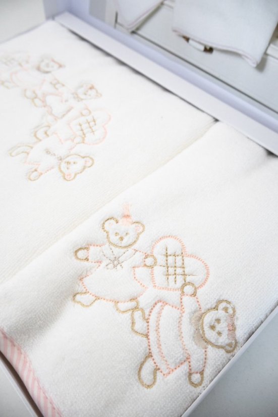 Vaikiškų rankšluosčių ir vonios rankšluosčių dovanų rinkinys FAMILY, 2 vnt.