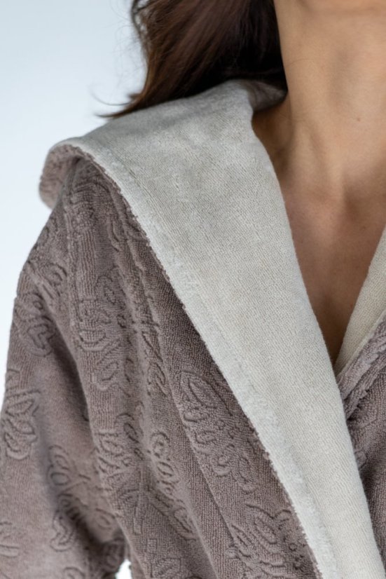 Damski krótki szlafrok LEAF s kapturem - Rozmiar: M, Kolor: Brązowy