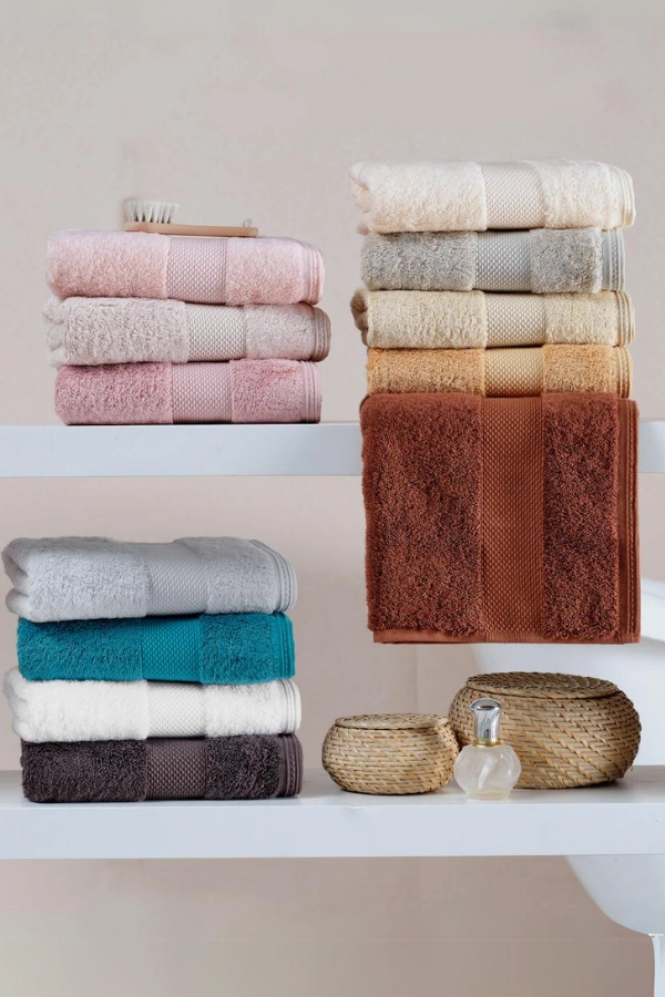 DELUXE luxus törölköző 50 x 100 cm-es