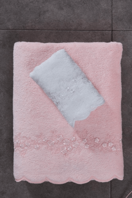 Mały ręcznik SILVIA 30x50cm - Kolor: Różowy