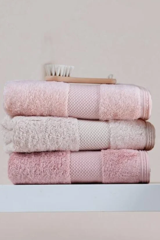 Prosop de modal DELUXE 50x100cm - Culoare: Bej deschis / Light beige