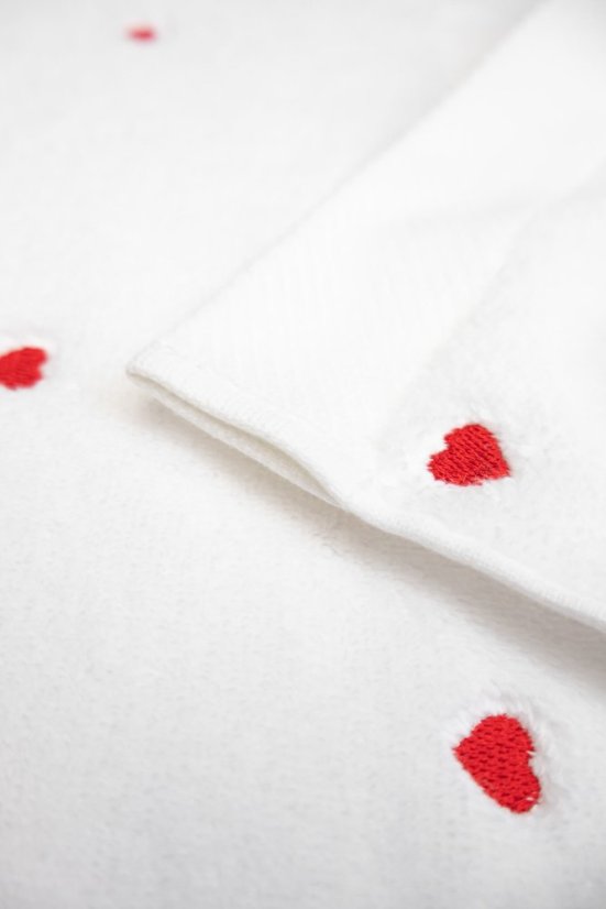 Prosop MICRO LOVE 50x100 cm - Culoare: Alb - inimioare roșu / Red hearts