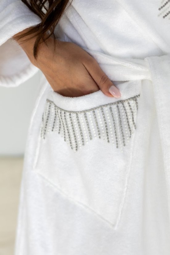 Damski elegancki szlafrok NOVA w ozdobnym opakowaniu