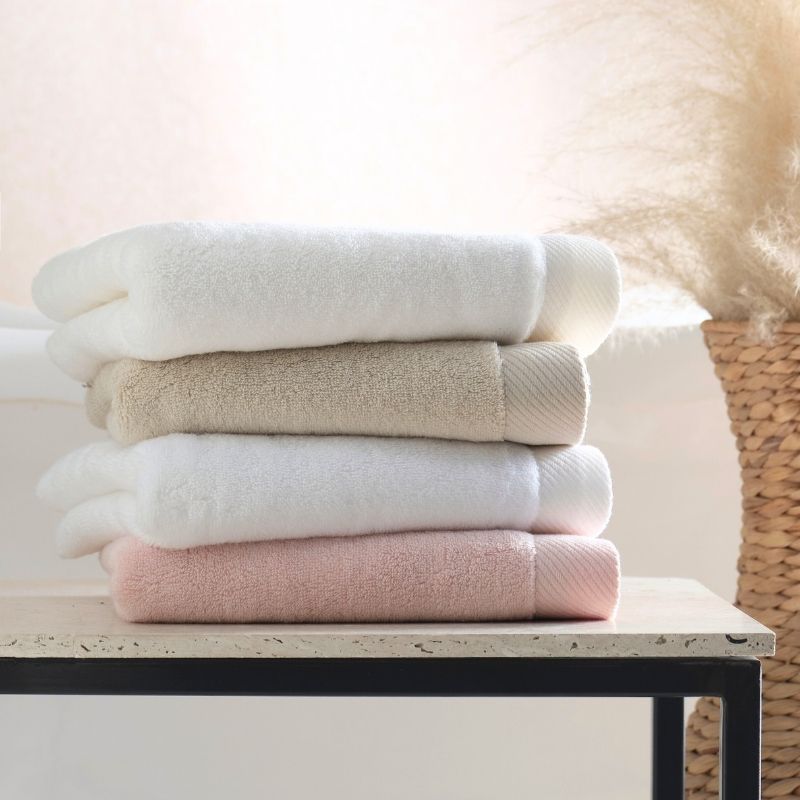 Malé uteráky z mikrovlákna - MICRO COTTON - Farba - Biela / červené srdiečka