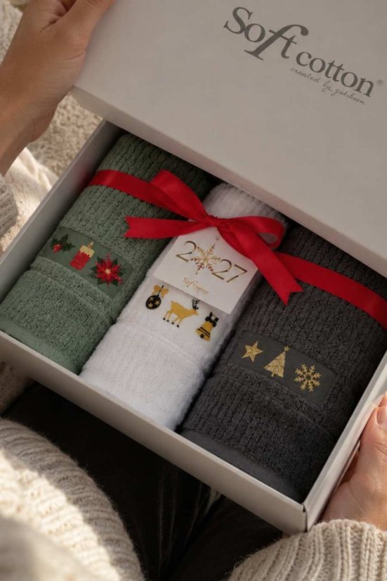 Darčeková sada vianočných uterákov MERRY, 3 ks