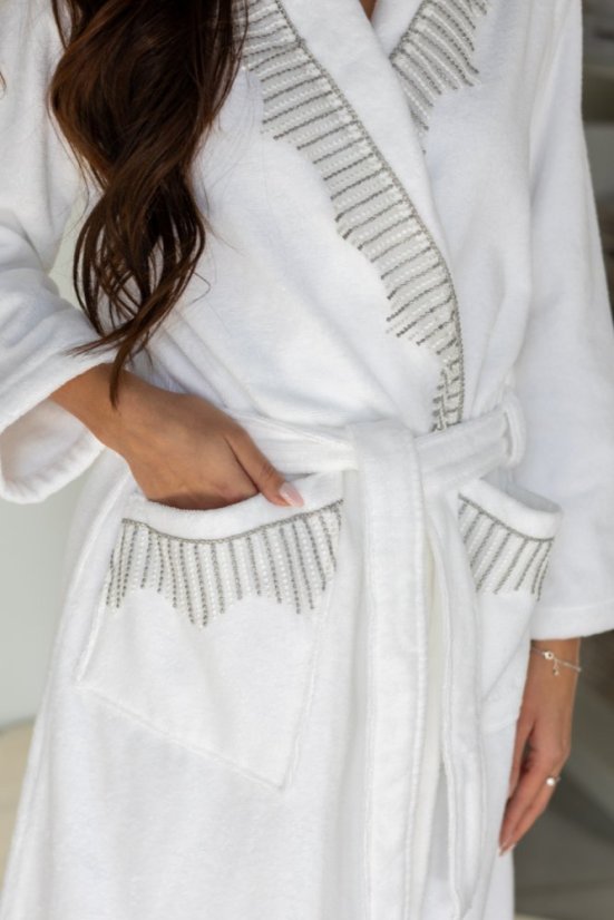 Damski elegancki szlafrok NOVA w ozdobnym opakowaniu