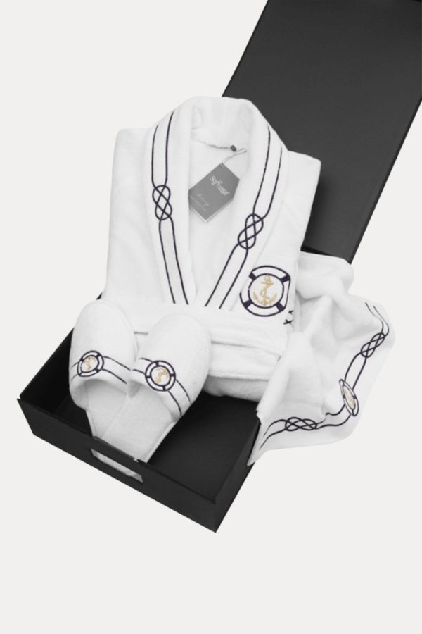 Herrenbademantel MARINE MAN in einer Geschenkverpackung + Handtuch + Schlappen