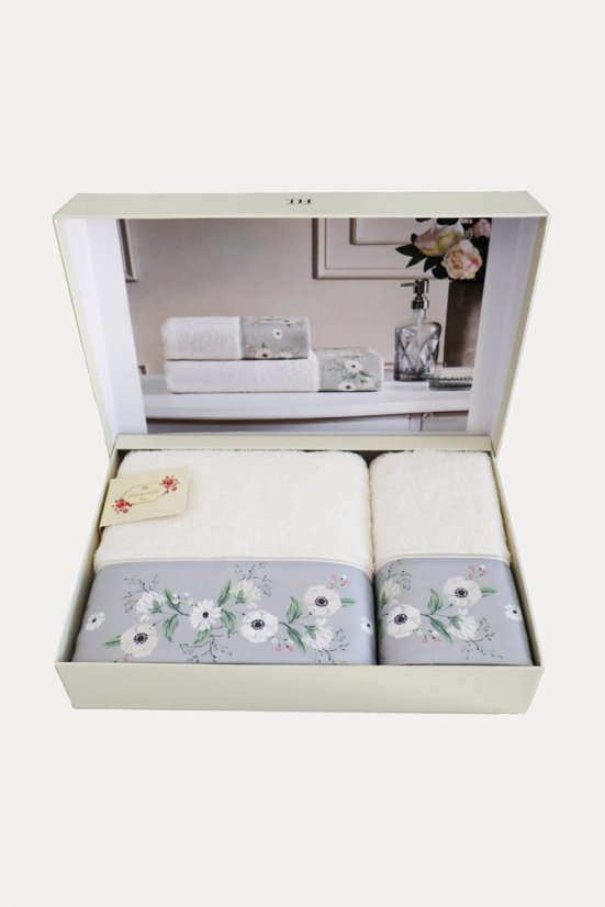 Dāvanu komplekts ar dvieli un vannas dvieli CREMONA, 2 gab.