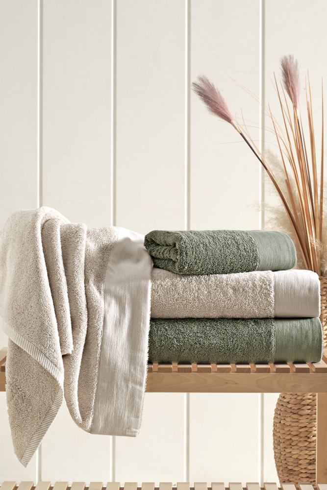 AXEL 50 x 100 cm-es törölköző