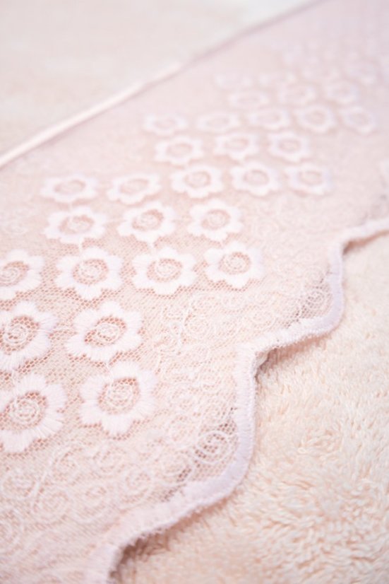 Damenbademantel FREYA + Handtuch + Badetuch + box - Größe: M, Farbe: Sahne / Ecru