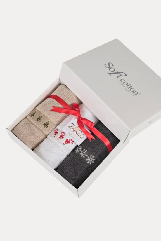 Zestaw prezentowy świątecznych ręczników MERRY, 3 szt.