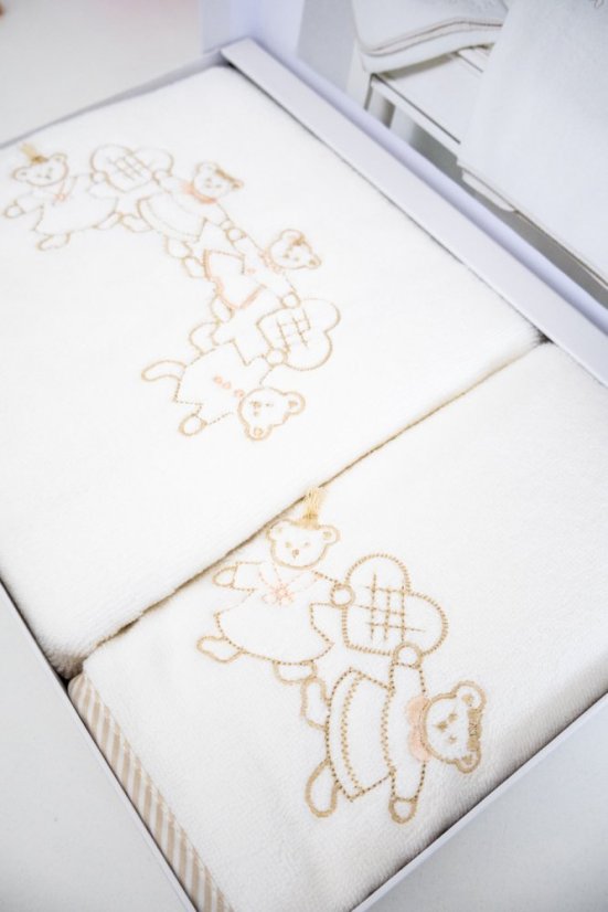 Vaikiškų rankšluosčių ir vonios rankšluosčių dovanų rinkinys FAMILY, 2 vnt.