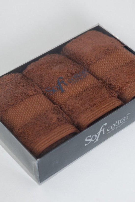 Set cadou prosoape mici DELUXE, 3 buc - Culoare: Scorțișoară