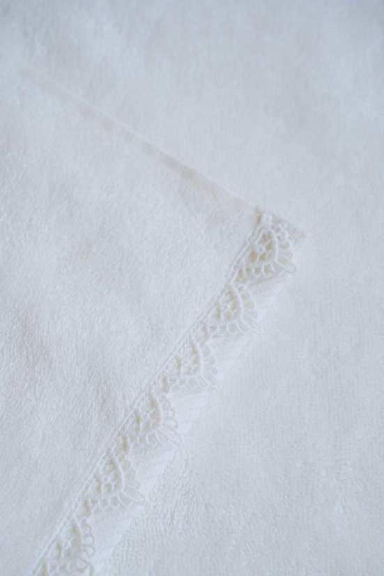 Käterätik PERLA pitsiga 50x100cm