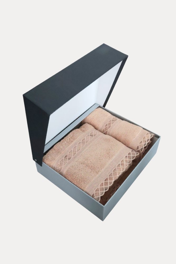 Soft Cotton Darčekové balenie uterákov a osušiek SELYA