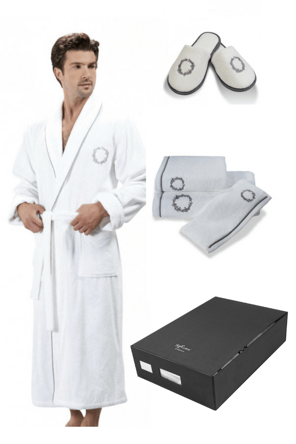 SEHZADE Herrenbademantel – Geschenkset mit Handtuch & Slippern XXL + Schlappen (42/44) + Handtuch + Box Weiß-Stickerei in Silber / Silver