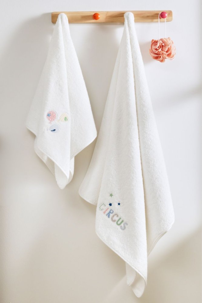 Set cadou pentru copii, prosop și prosop de corp CIRCUS, 2 buc Alb